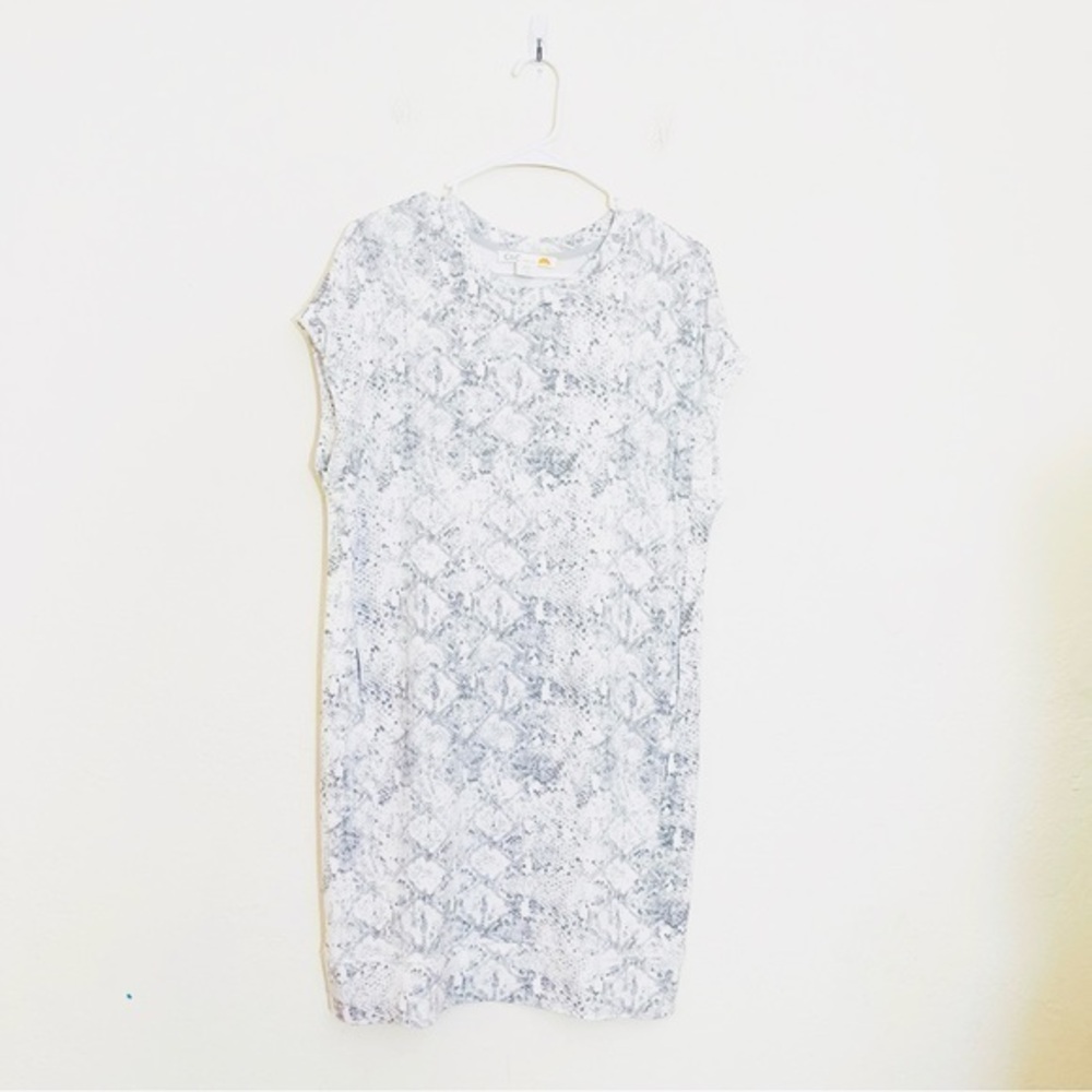C&C California Snake Print Round Neck MIDI Casual Dress M Gray/White Pockets